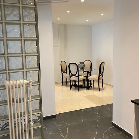 Apartmán Marina Access Atény Exteriér fotografie