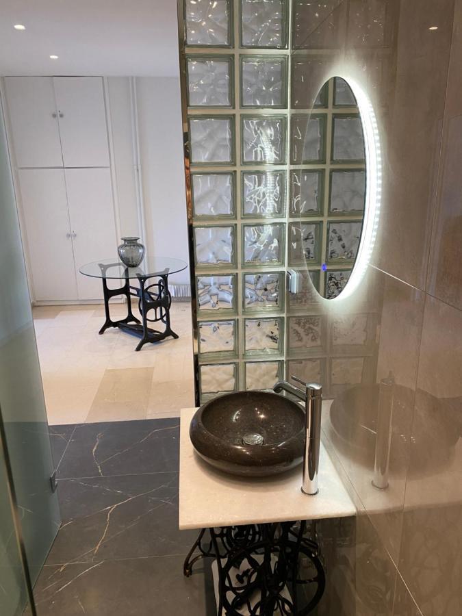 Apartmán Marina Access Atény Exteriér fotografie