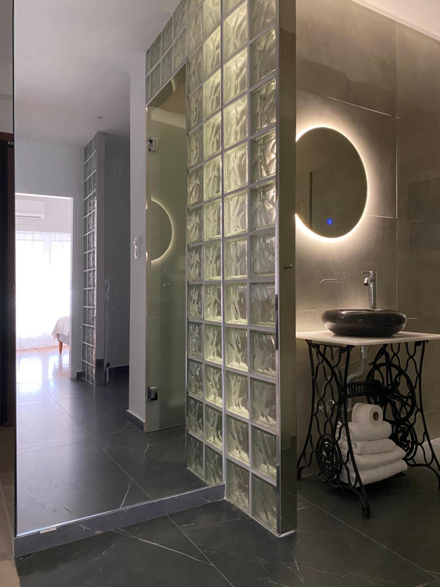 Apartmán Marina Access Atény Exteriér fotografie